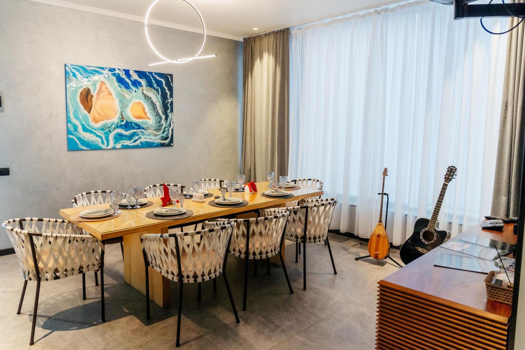 Sulo Vip Spa Atyraū Exteriör bild