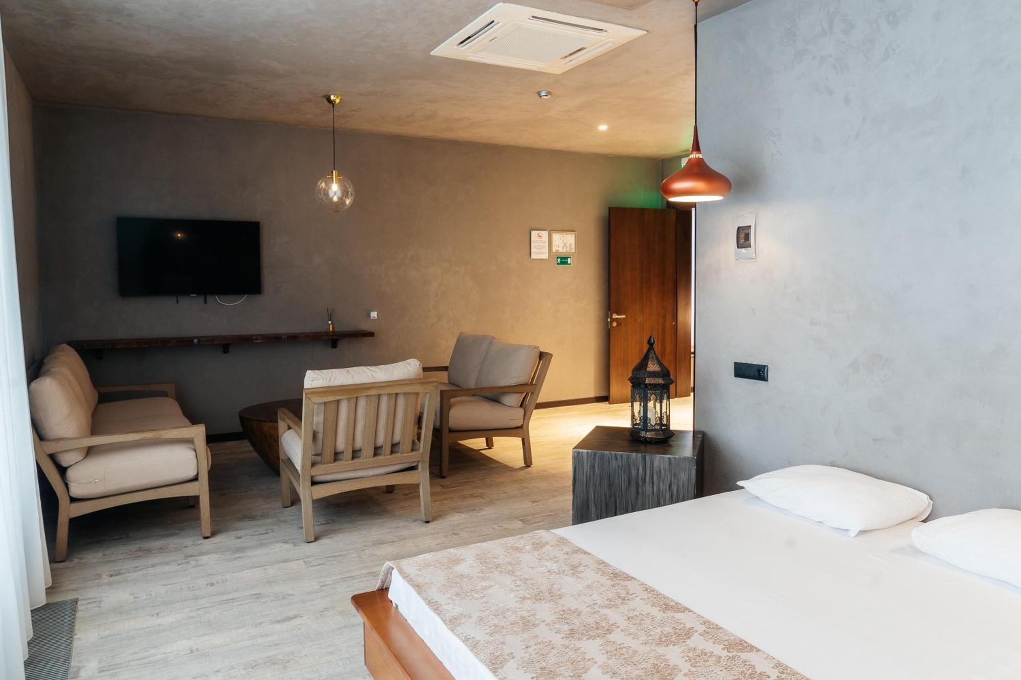 Sulo Vip Spa Atyraū Exteriör bild