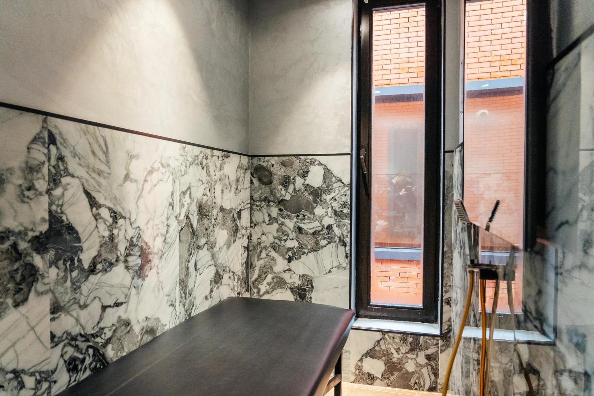 Sulo Vip Spa Atyraū Exteriör bild