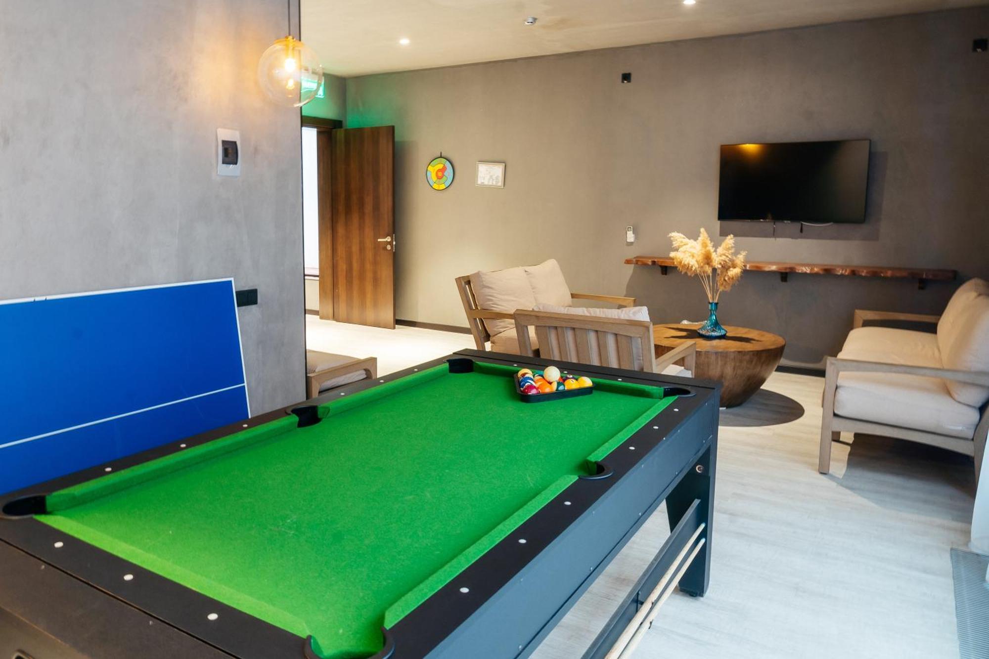 Sulo Vip Spa Atyraū Exteriör bild